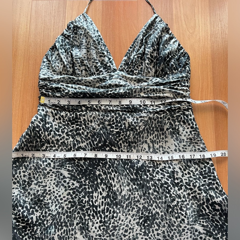 Express 100% Silk Leopard Print Halter Dress Y2K Size 12 Flowy - Picture 6 of 16